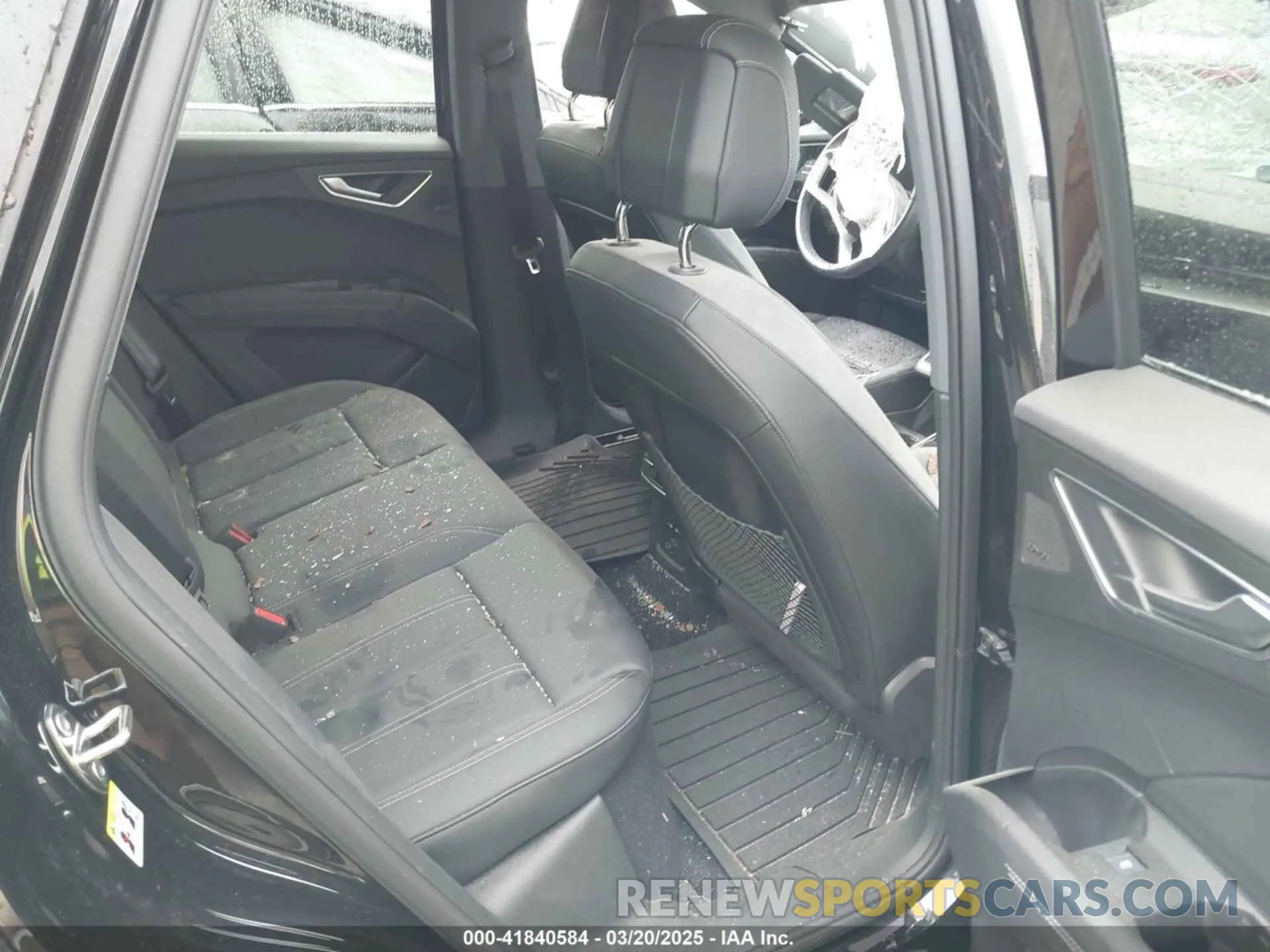 8 fotografías del automóvil dañado WA1M2BFZ7PP049284 AUDI Q4 E-TRON 2023