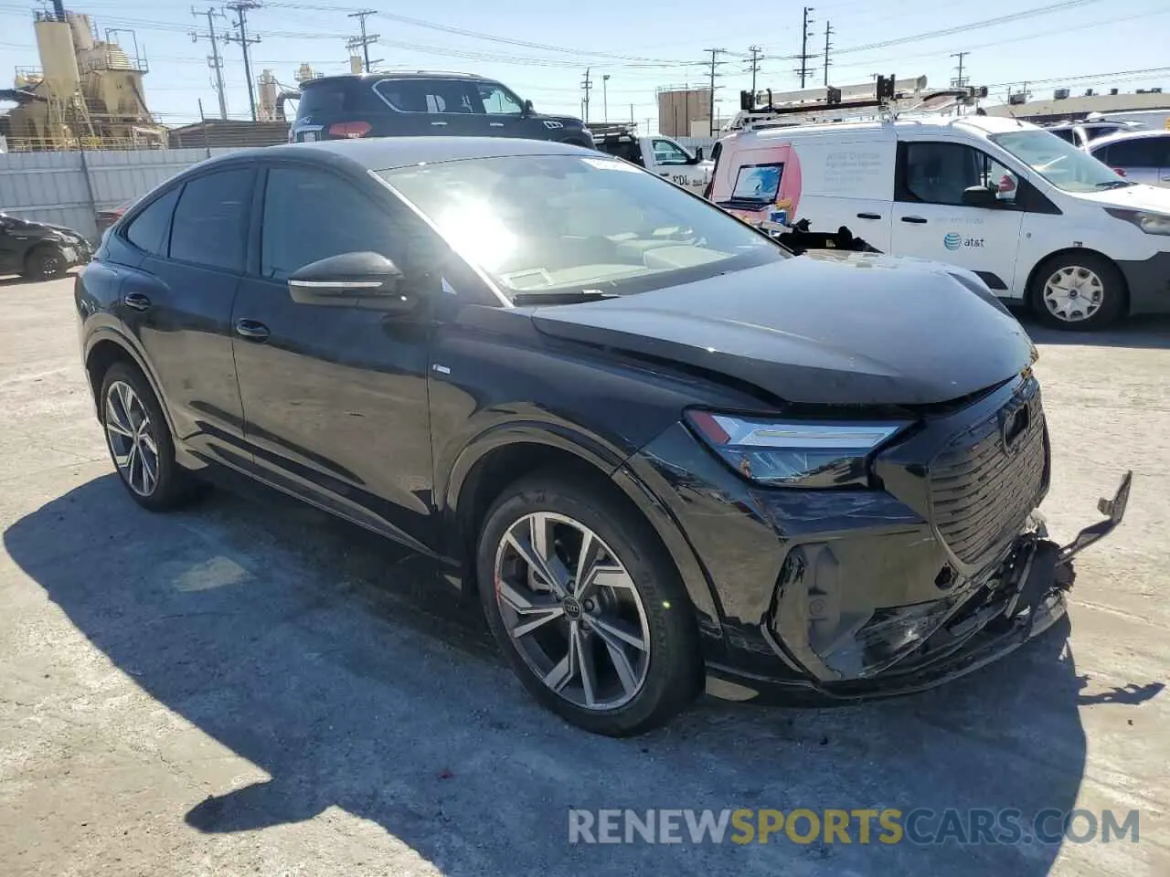 4 fotografías del automóvil dañado WA122BFZ5RP019971 AUDI Q4 E-TRON 2024