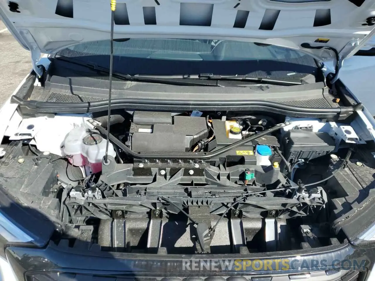 13 fotografías del automóvil dañado WA132BFZ3RP026941 AUDI Q4 E-TRON 2024
