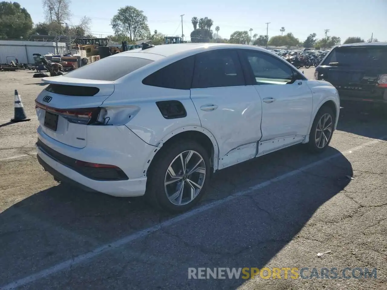3 fotografías del automóvil dañado WA132BFZ3RP026941 AUDI Q4 E-TRON 2024