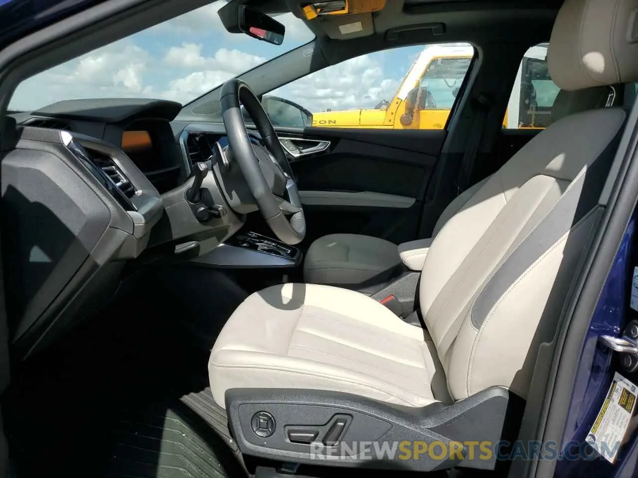 7 fotografías del automóvil dañado WA132BFZ6RP000995 AUDI Q4 E-TRON 2024