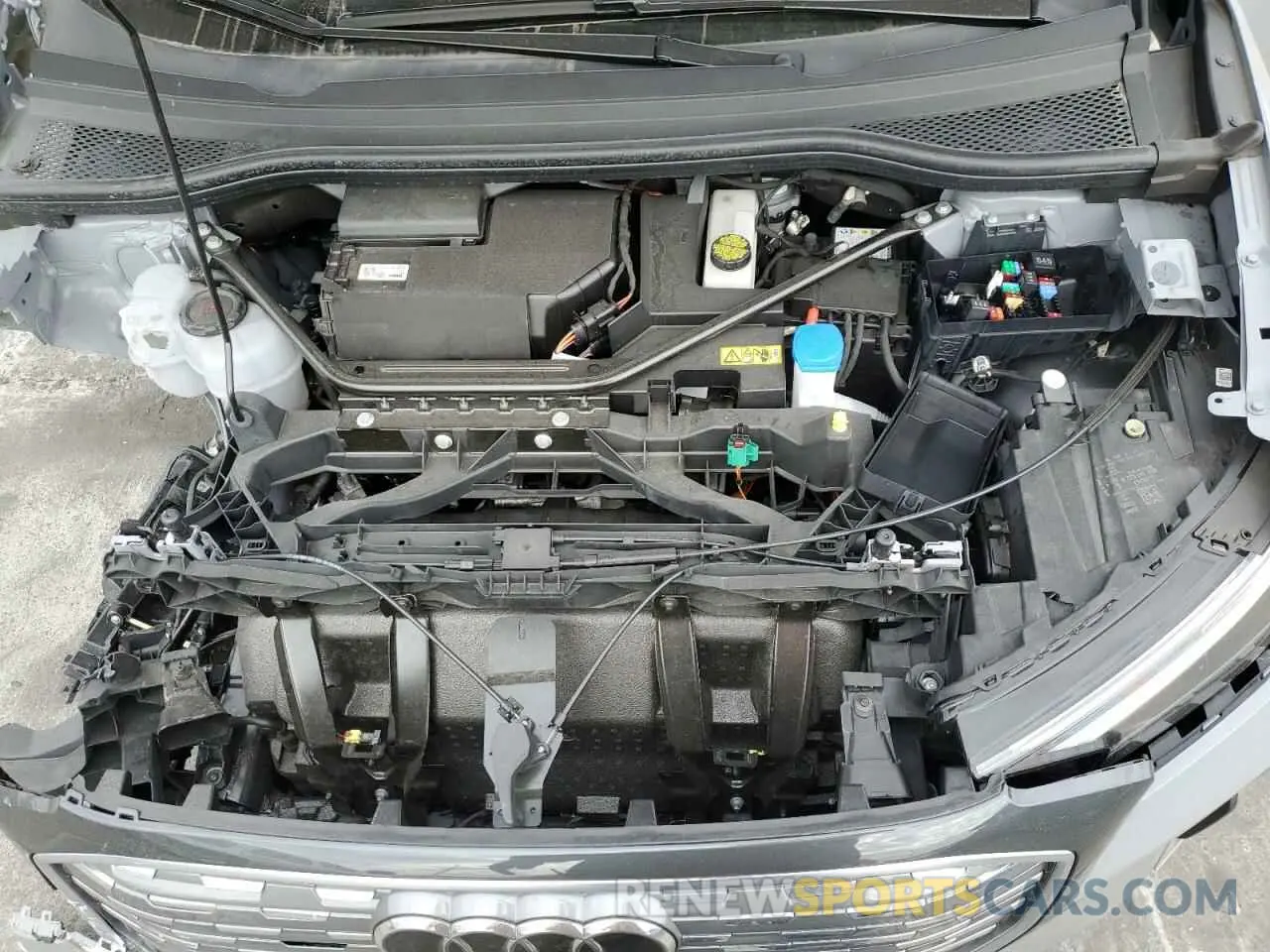 11 fotografías del automóvil dañado WA132BFZXRP029092 AUDI Q4 E-TRON 2024