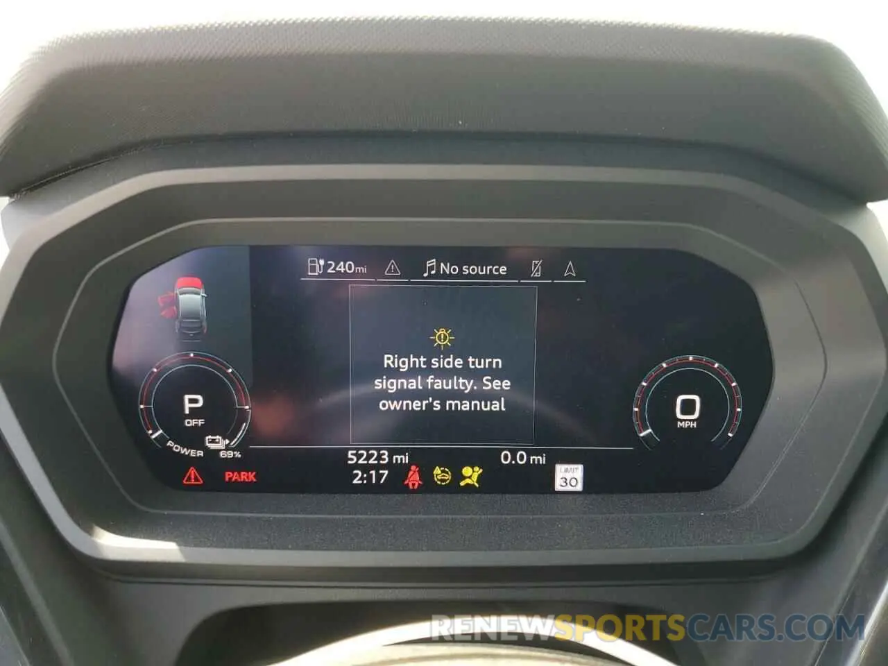 9 fotografías del automóvil dañado WA14UBFZ3RP075524 AUDI Q4 E-TRON 2024