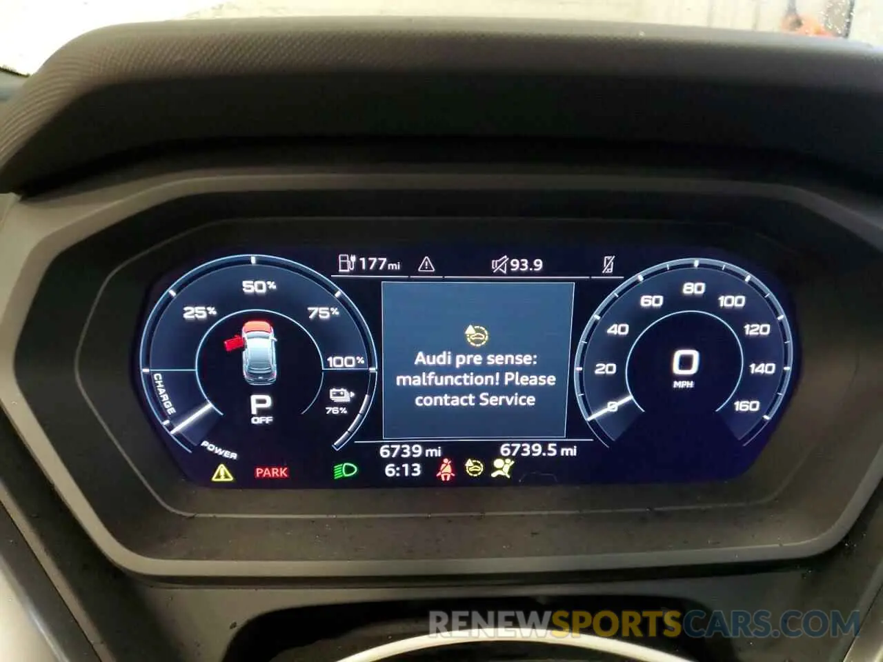 9 fotografías del automóvil dañado WA1KUBFZ9RP053762 AUDI Q4 E-TRON 2024