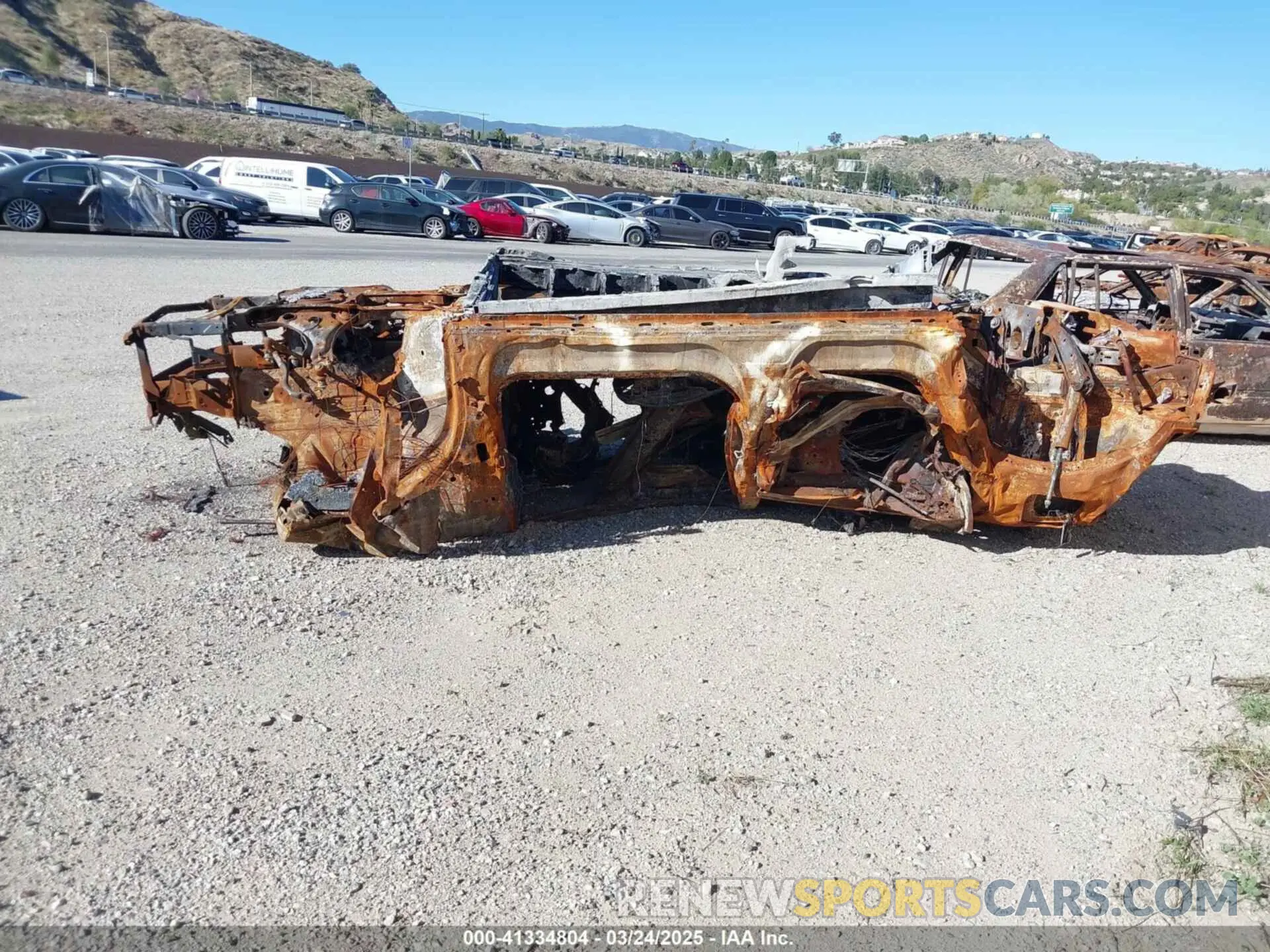 3 fotografías del automóvil dañado WA1KUBFZ9RP056256 AUDI Q4 E-TRON 2024