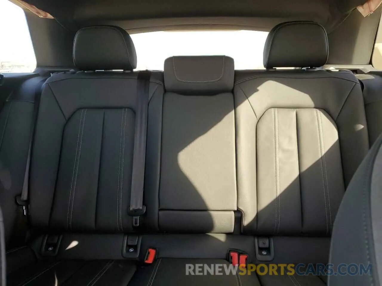 10 fotografías del automóvil dañado WA1M2BFZ2RP027776 AUDI Q4 E-TRON 2024