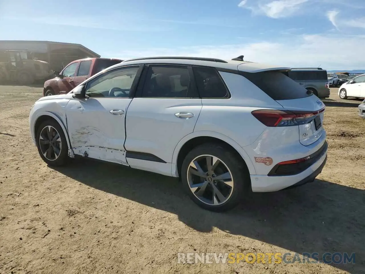 2 fotografías del automóvil dañado WA1M2BFZ2RP027776 AUDI Q4 E-TRON 2024