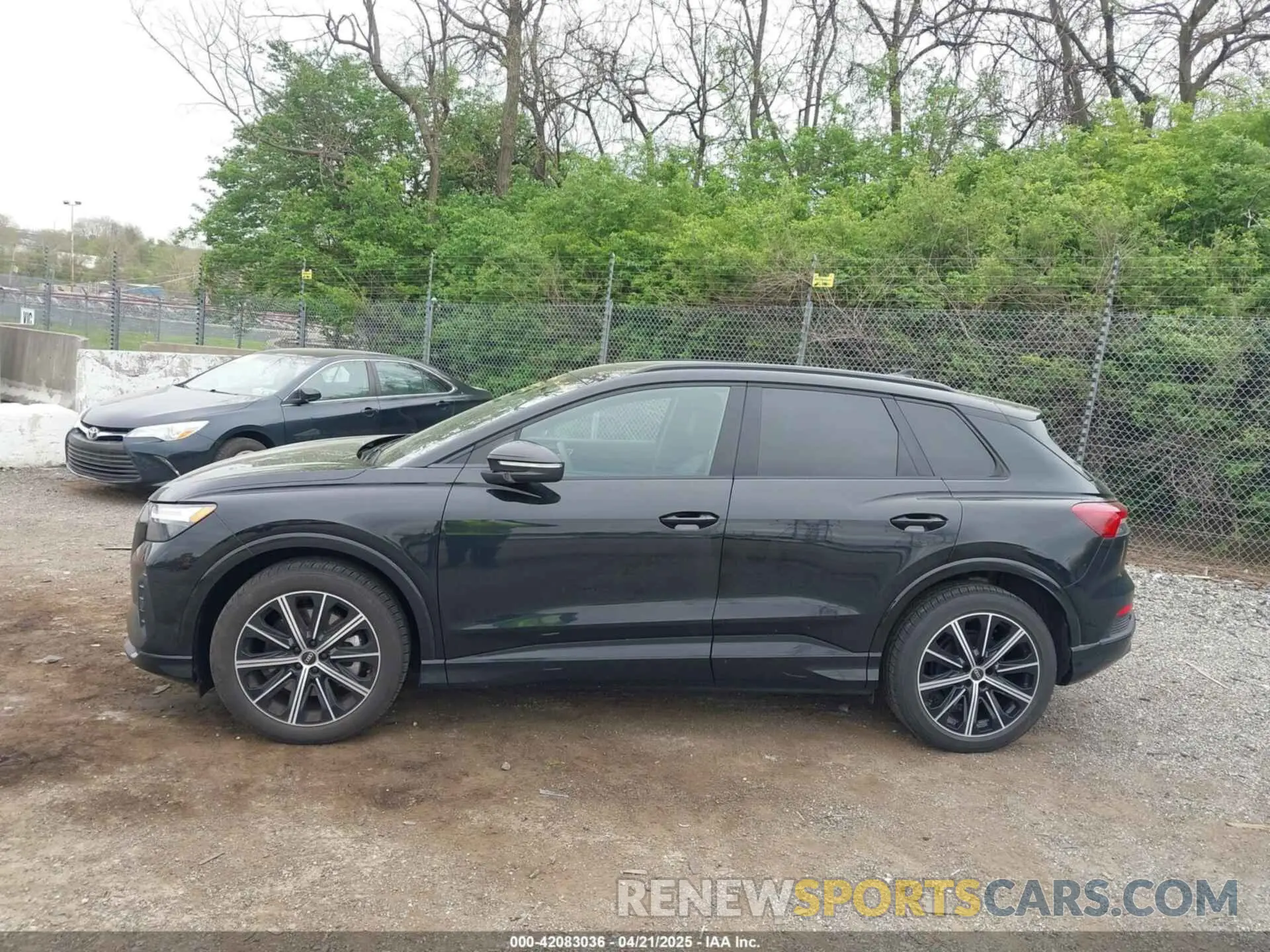 14 fotografías del automóvil dañado WA1B5BFZ5SP012760 AUDI Q4 E-TRON 2025
