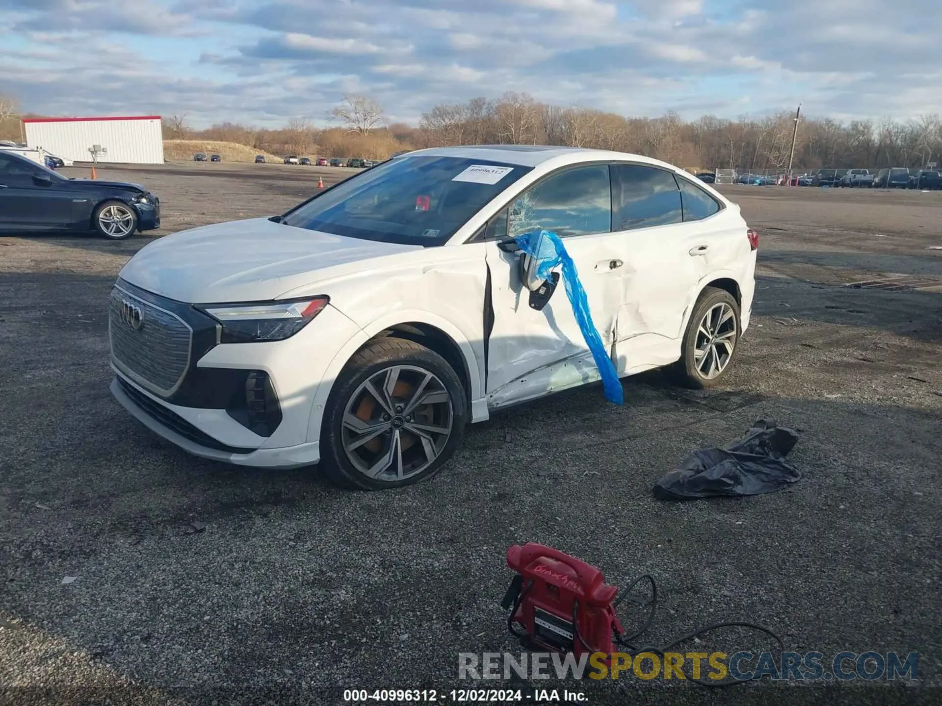 2 fotografías del automóvil dañado WA1W2BFZ0NP053800 AUDI Q4 SPORTBACK E-TRON 2022