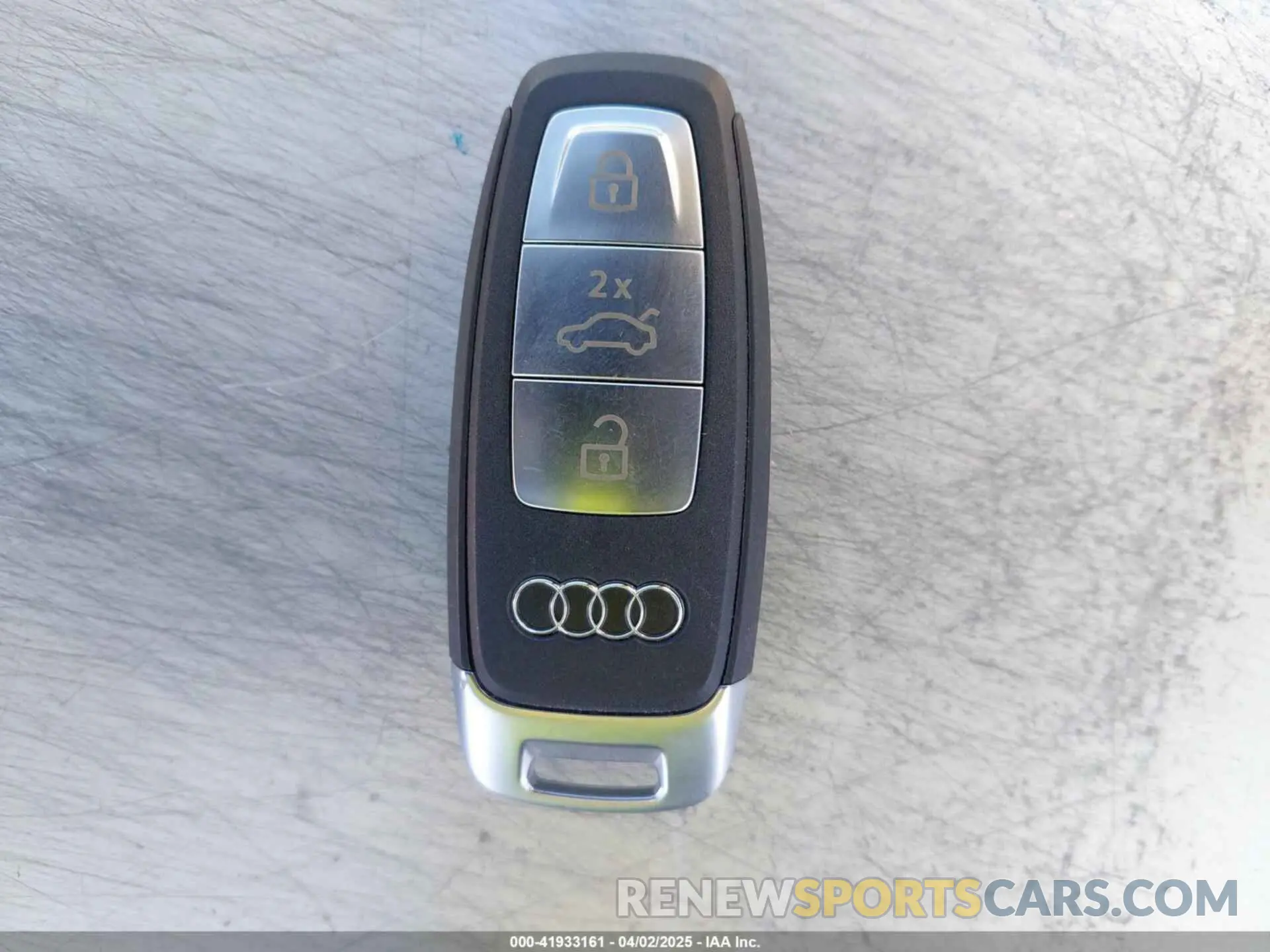 11 fotografías del automóvil dañado WA132BFZ4RP022011 AUDI Q4 SPORTBACK E-TRON 2024