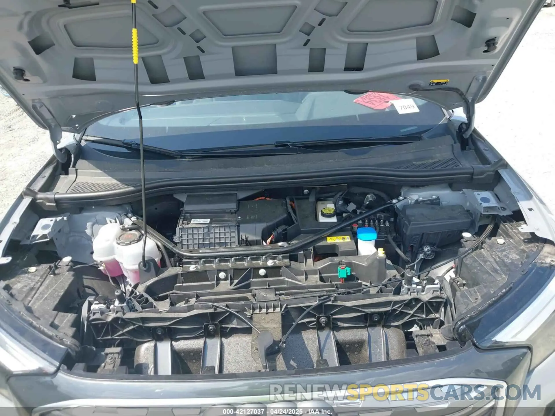 10 fotografías del automóvil dañado WA13UBFZ1RP055624 AUDI Q4 SPORTBACK E-TRON 2024