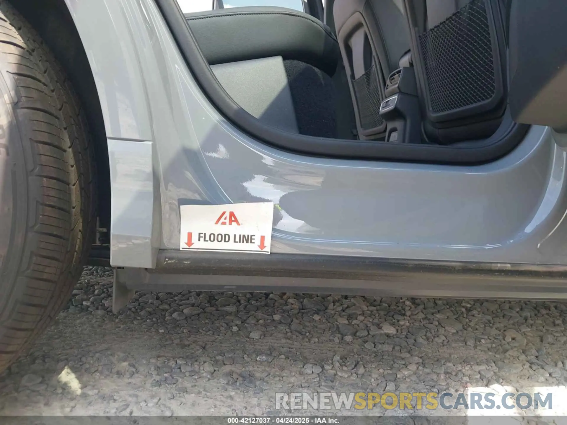 12 fotografías del automóvil dañado WA13UBFZ1RP055624 AUDI Q4 SPORTBACK E-TRON 2024