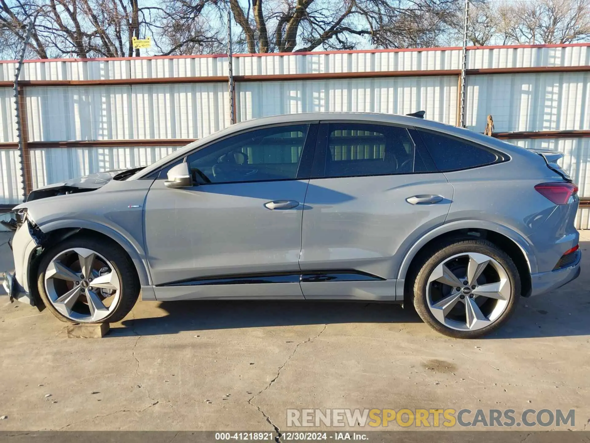 14 fotografías del automóvil dañado WA14UBFZ6RP074092 AUDI Q4 SPORTBACK E-TRON 2024