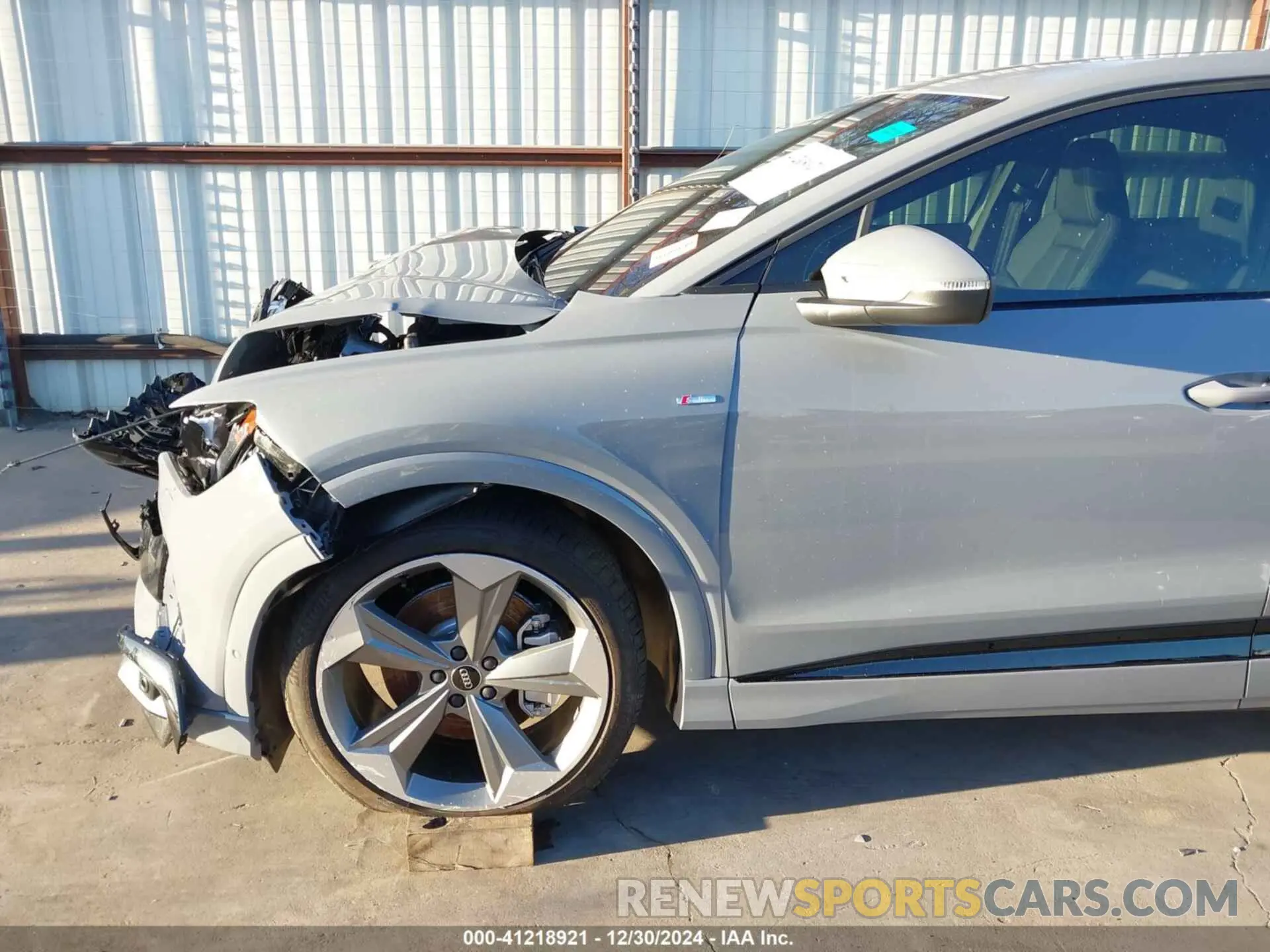 19 fotografías del automóvil dañado WA14UBFZ6RP074092 AUDI Q4 SPORTBACK E-TRON 2024