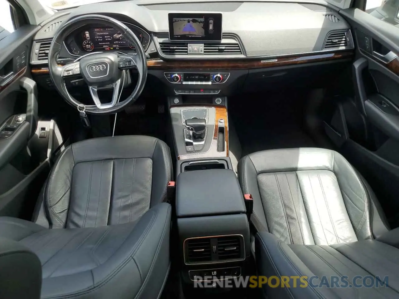 8 fotografías del automóvil dañado WA1BNAFY5J2007328 AUDI Q5 2018