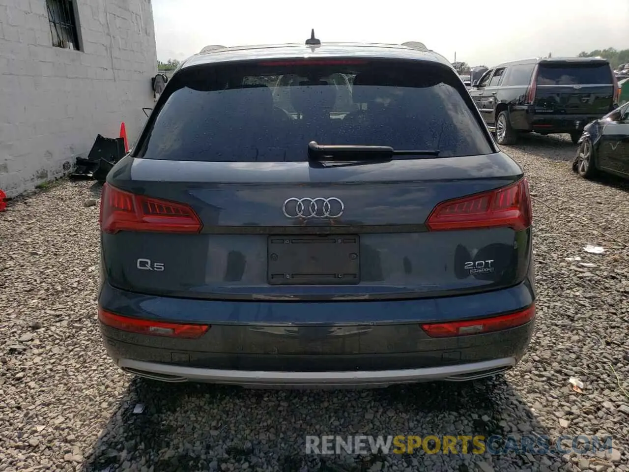 6 fotografías del automóvil dañado WA1BNAFY7J2215050 AUDI Q5 2018