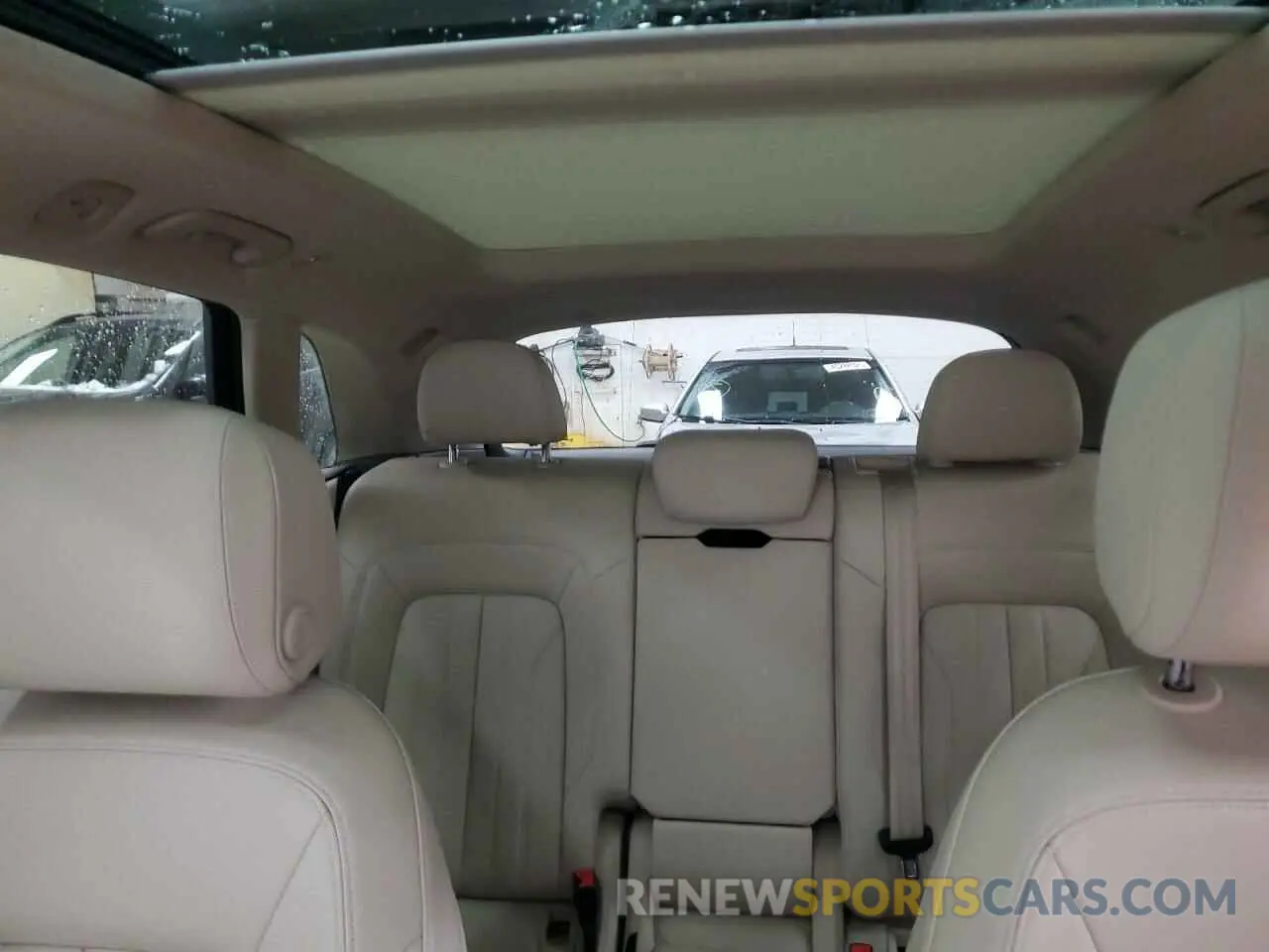 10 fotografías del automóvil dañado WA1ANAFY1K2023149 AUDI Q5 2019