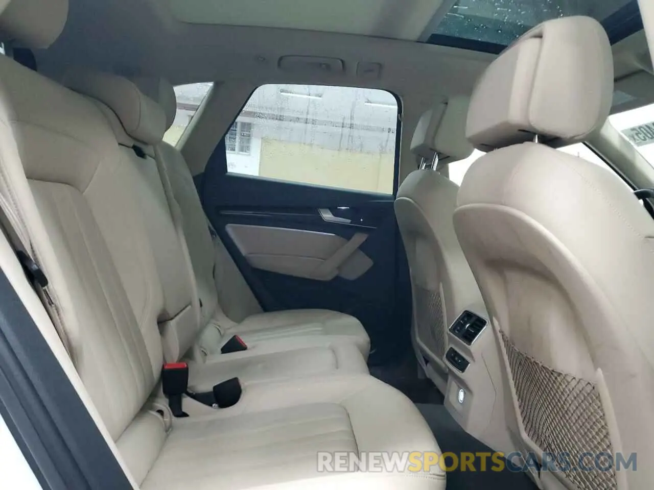 11 fotografías del automóvil dañado WA1ANAFY1K2023149 AUDI Q5 2019