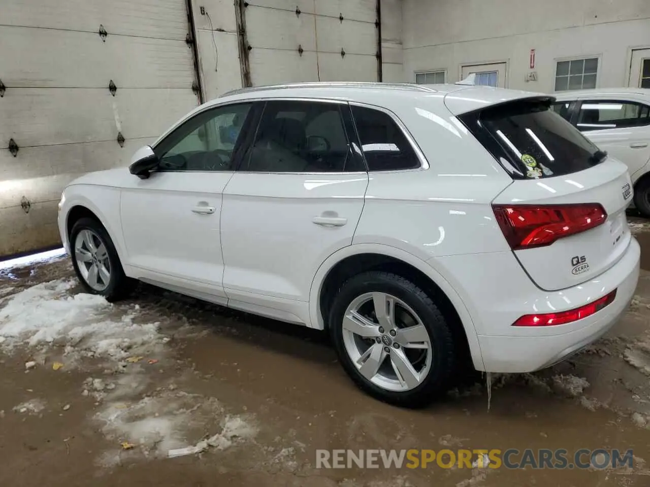 2 fotografías del automóvil dañado WA1ANAFY1K2023149 AUDI Q5 2019