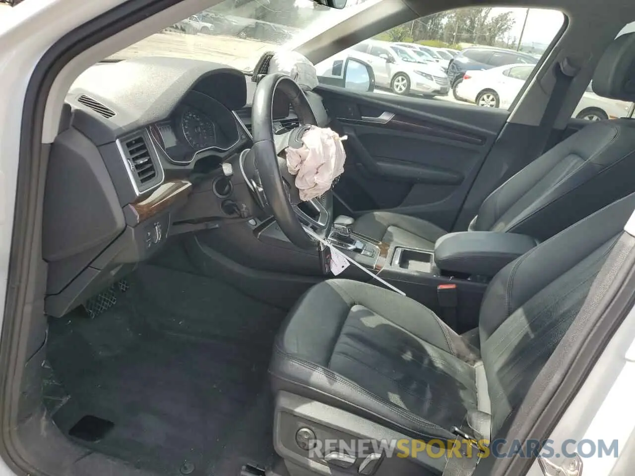 7 fotografías del automóvil dañado WA1ANAFY2K2092805 AUDI Q5 2019