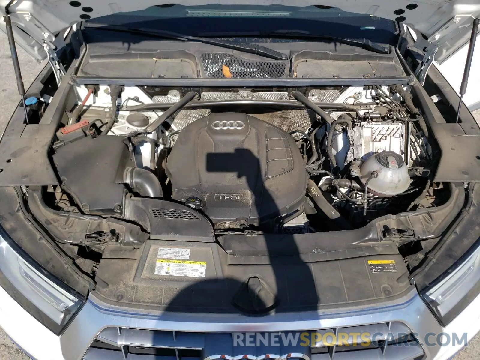 7 fotografías del automóvil dañado WA1ANAFY2K2116343 AUDI Q5 2019