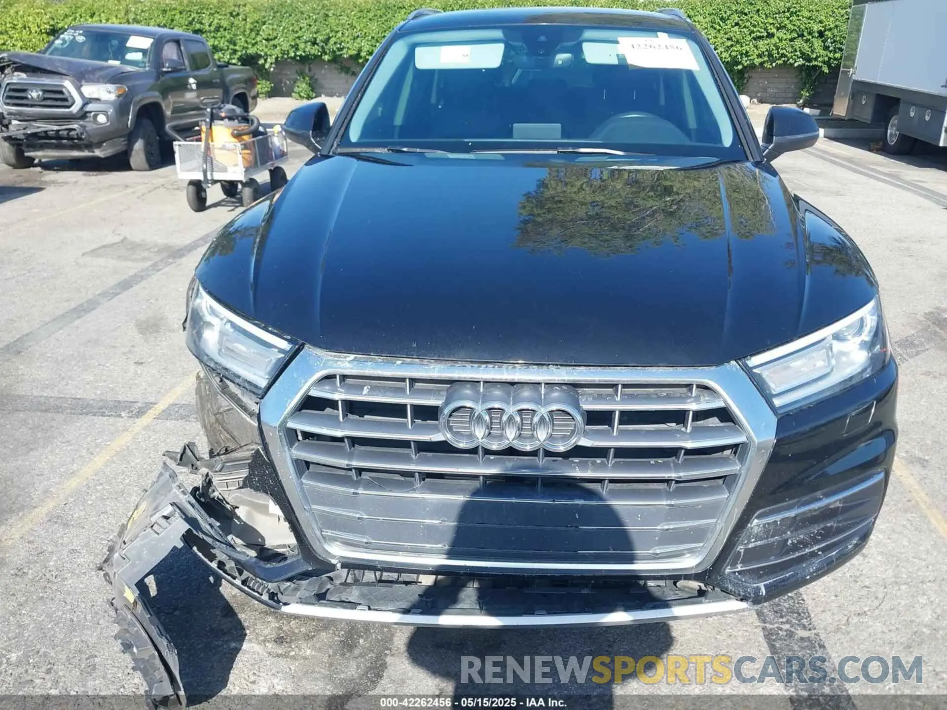 13 fotografías del automóvil dañado WA1ANAFY2K2122904 AUDI Q5 2019