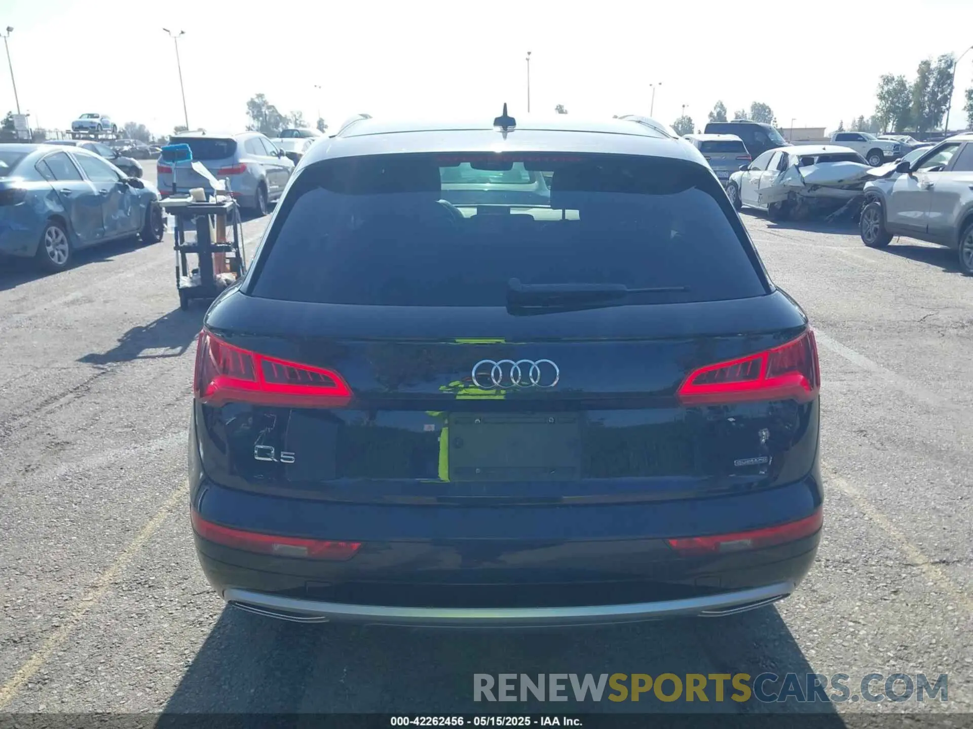 17 fotografías del automóvil dañado WA1ANAFY2K2122904 AUDI Q5 2019