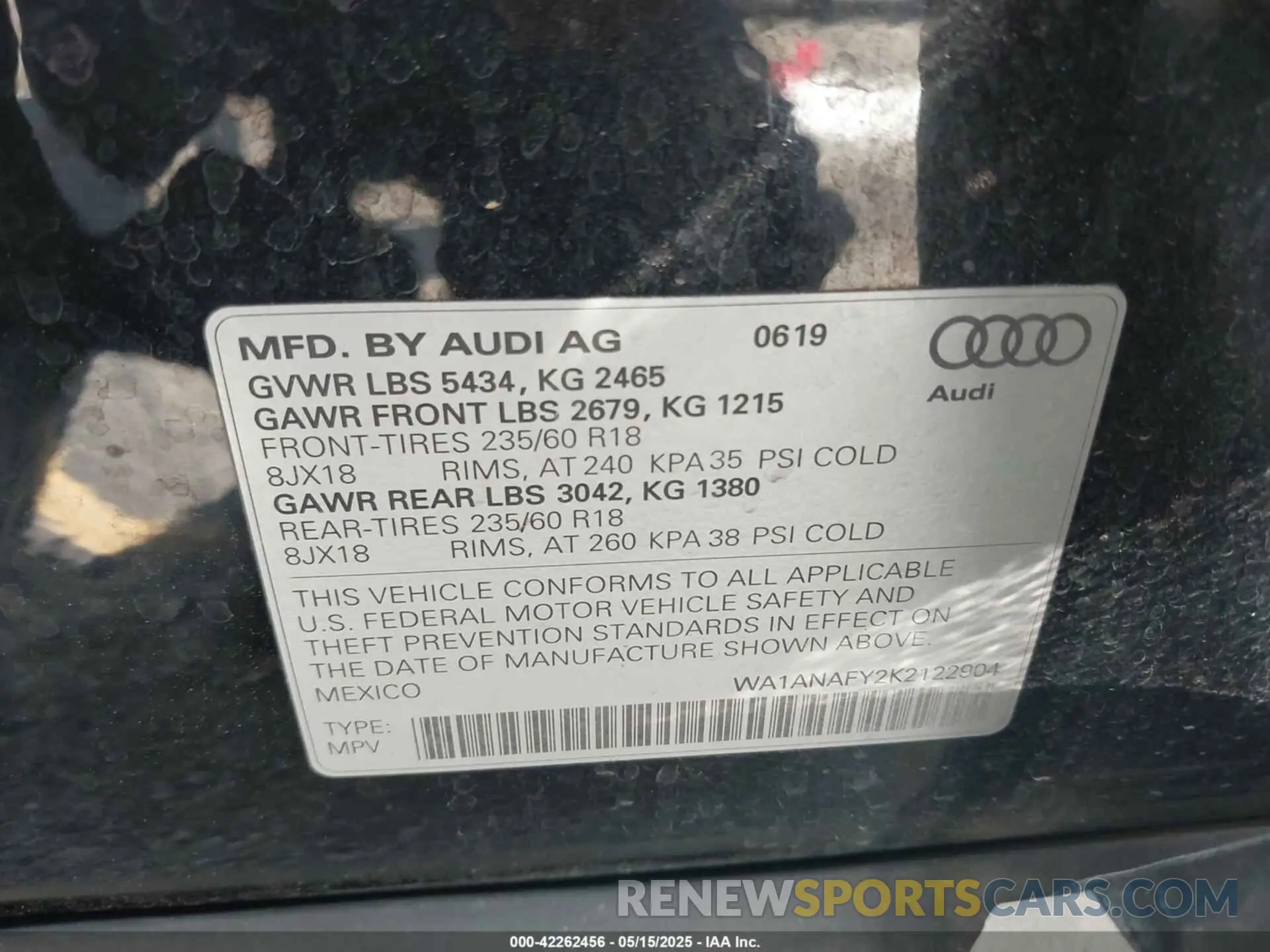 9 fotografías del automóvil dañado WA1ANAFY2K2122904 AUDI Q5 2019
