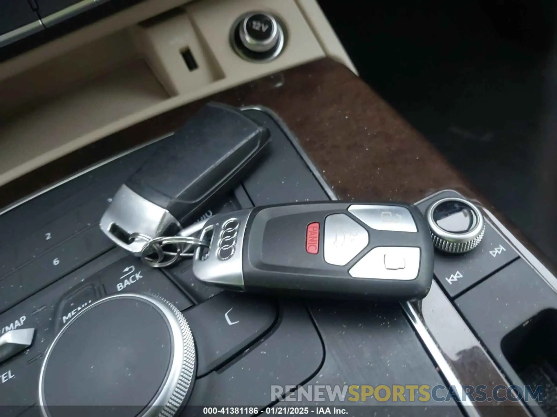 11 fotografías del automóvil dañado WA1ANAFY3K2142854 AUDI Q5 2019