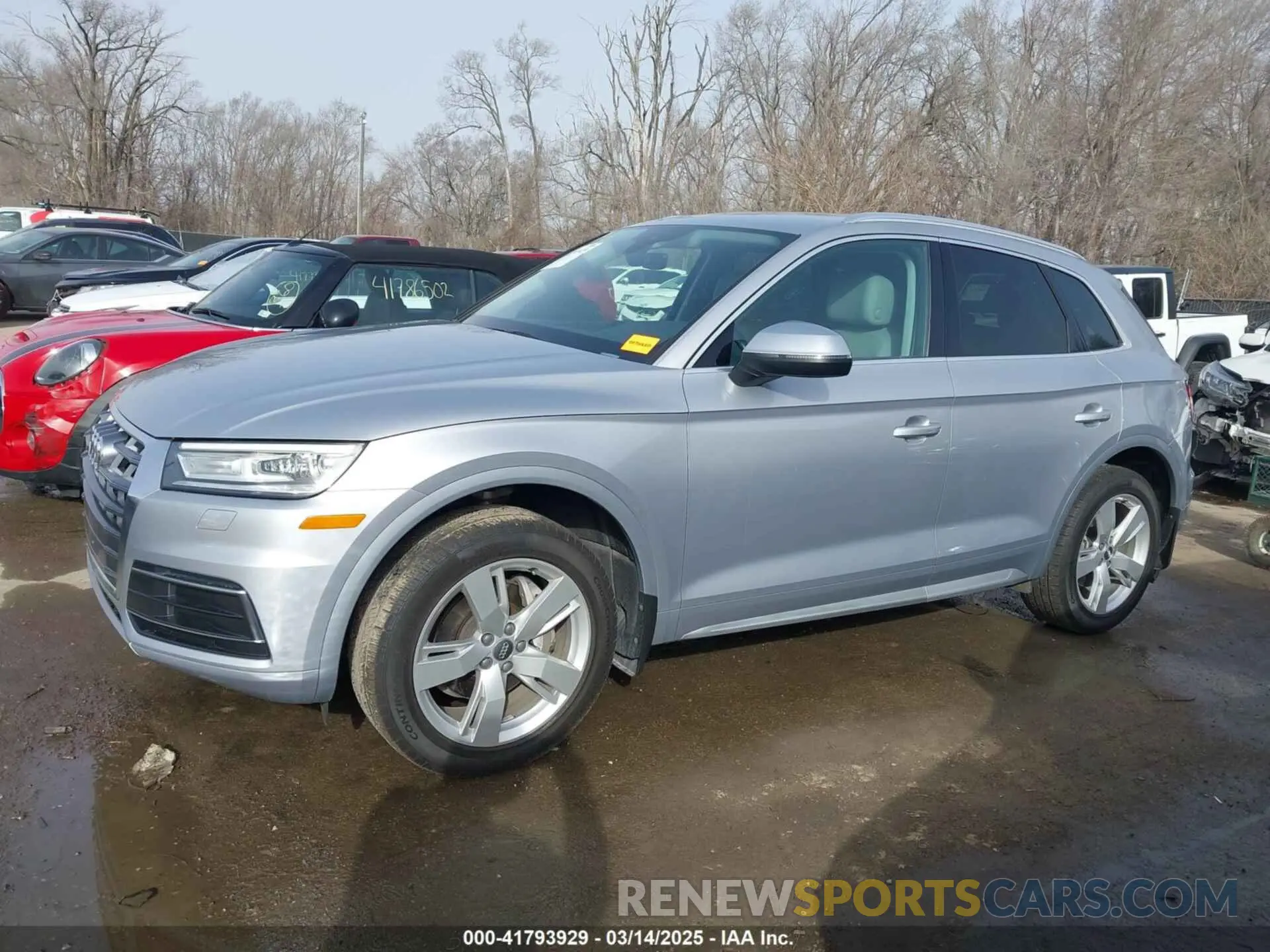 14 fotografías del automóvil dañado WA1ANAFY4K2076069 AUDI Q5 2019