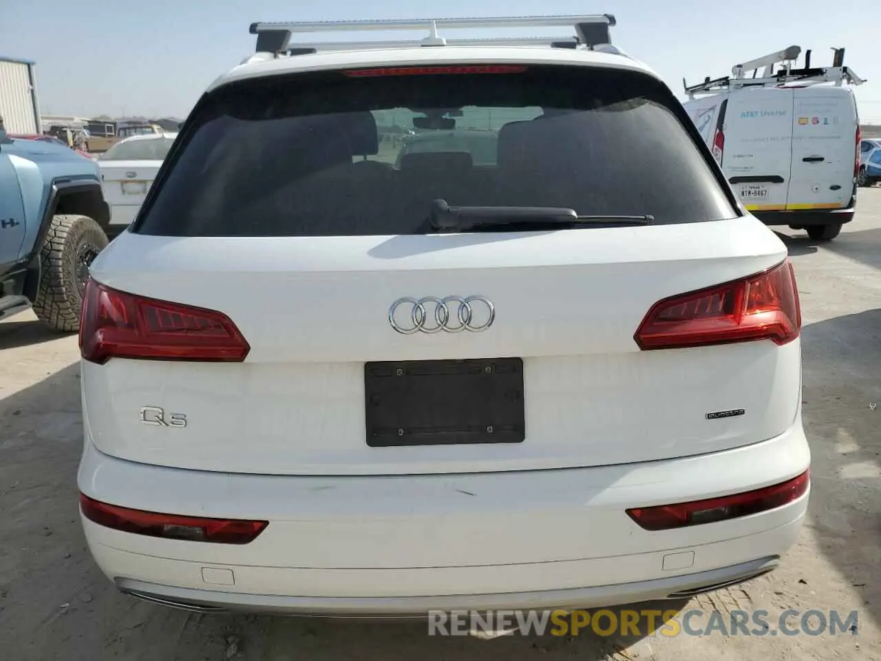 6 fotografías del automóvil dañado WA1ANAFY5K2027737 AUDI Q5 2019
