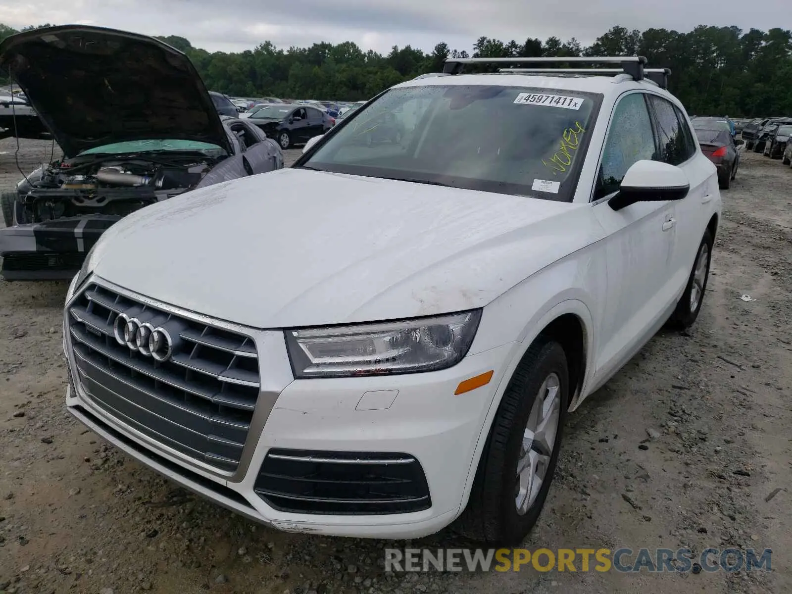 2 fotografías del automóvil dañado WA1ANAFY5K2079613 AUDI Q5 2019