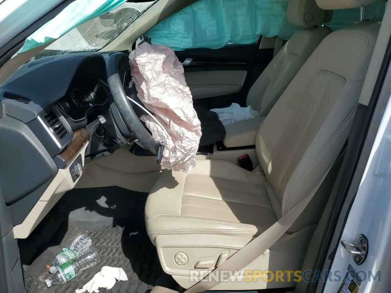7 fotografías del automóvil dañado WA1ANAFY5K2144234 AUDI Q5 2019