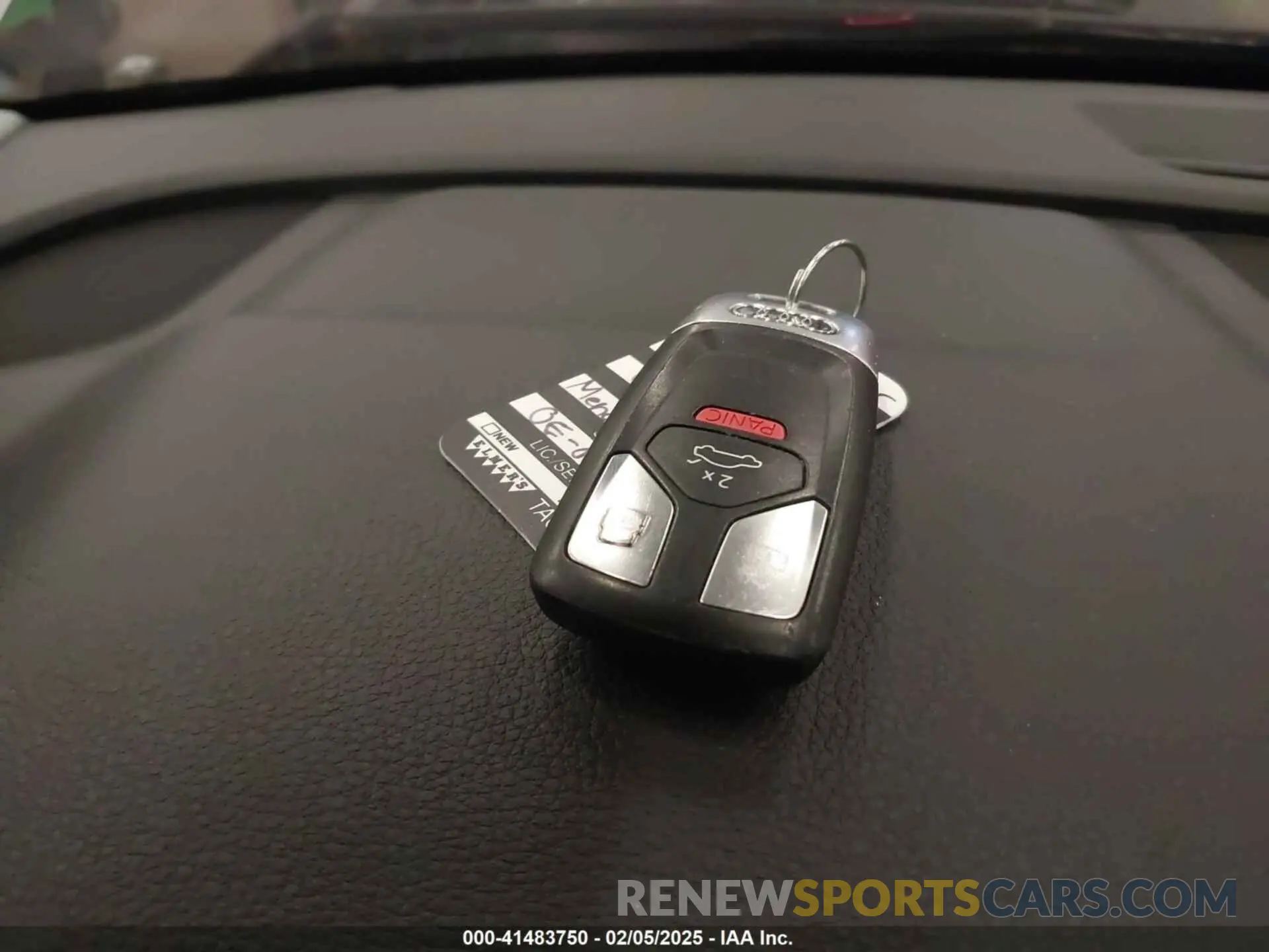 11 fotografías del automóvil dañado WA1ANAFY6K2089034 AUDI Q5 2019