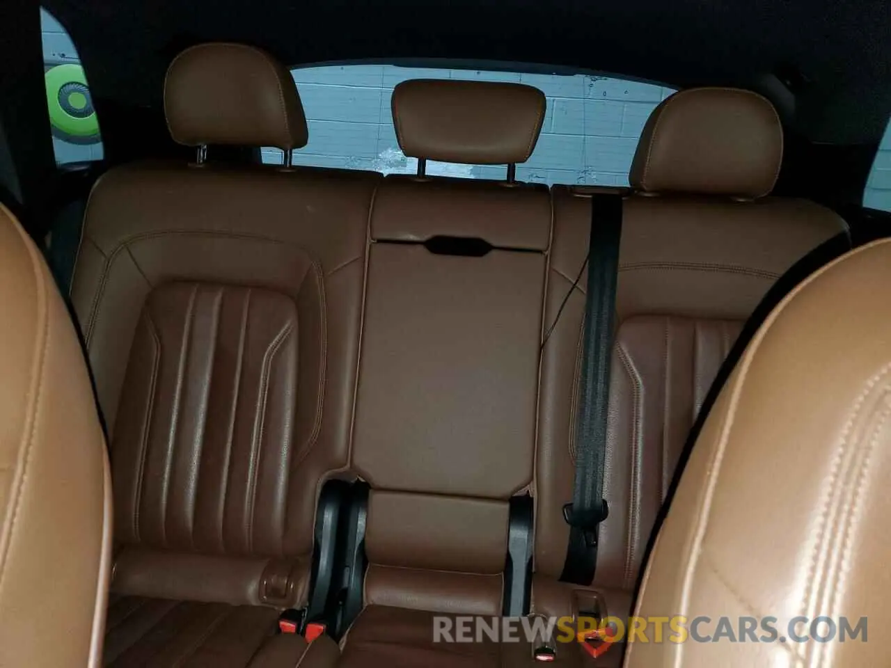 10 fotografías del automóvil dañado WA1ANAFY6K2095609 AUDI Q5 2019