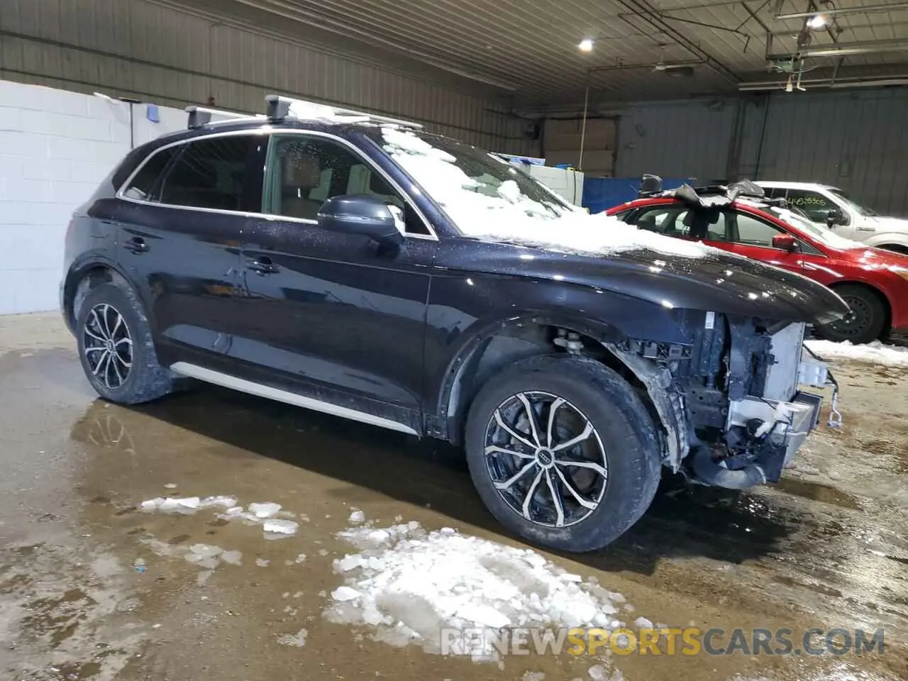 4 fotografías del automóvil dañado WA1ANAFY6K2095609 AUDI Q5 2019