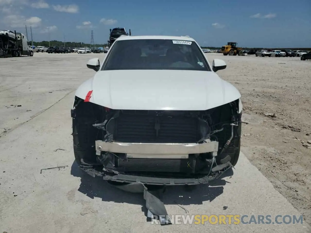 5 fotografías del automóvil dañado WA1ANAFY7K2034382 AUDI Q5 2019