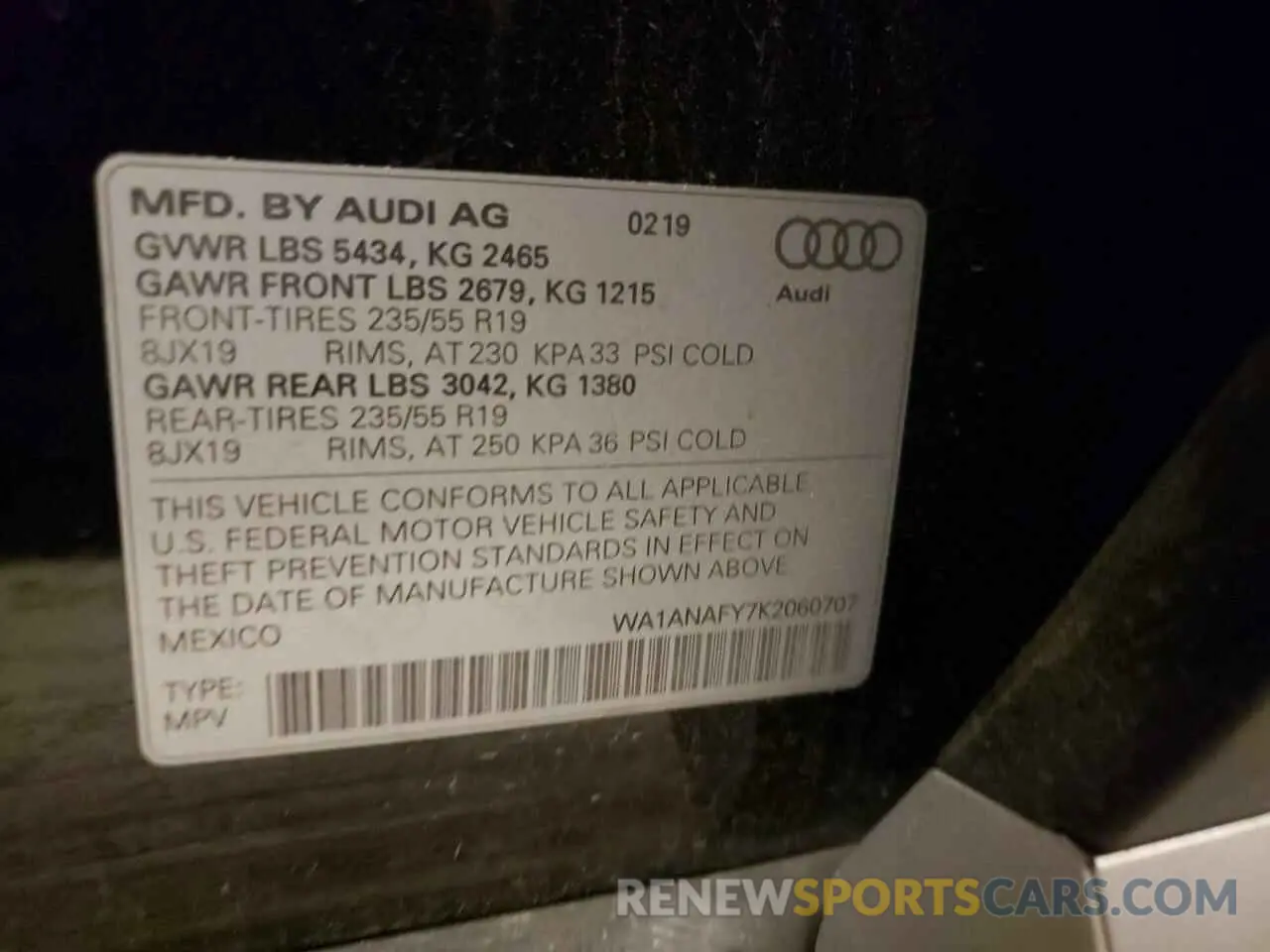 10 fotografías del automóvil dañado WA1ANAFY7K2060707 AUDI Q5 2019