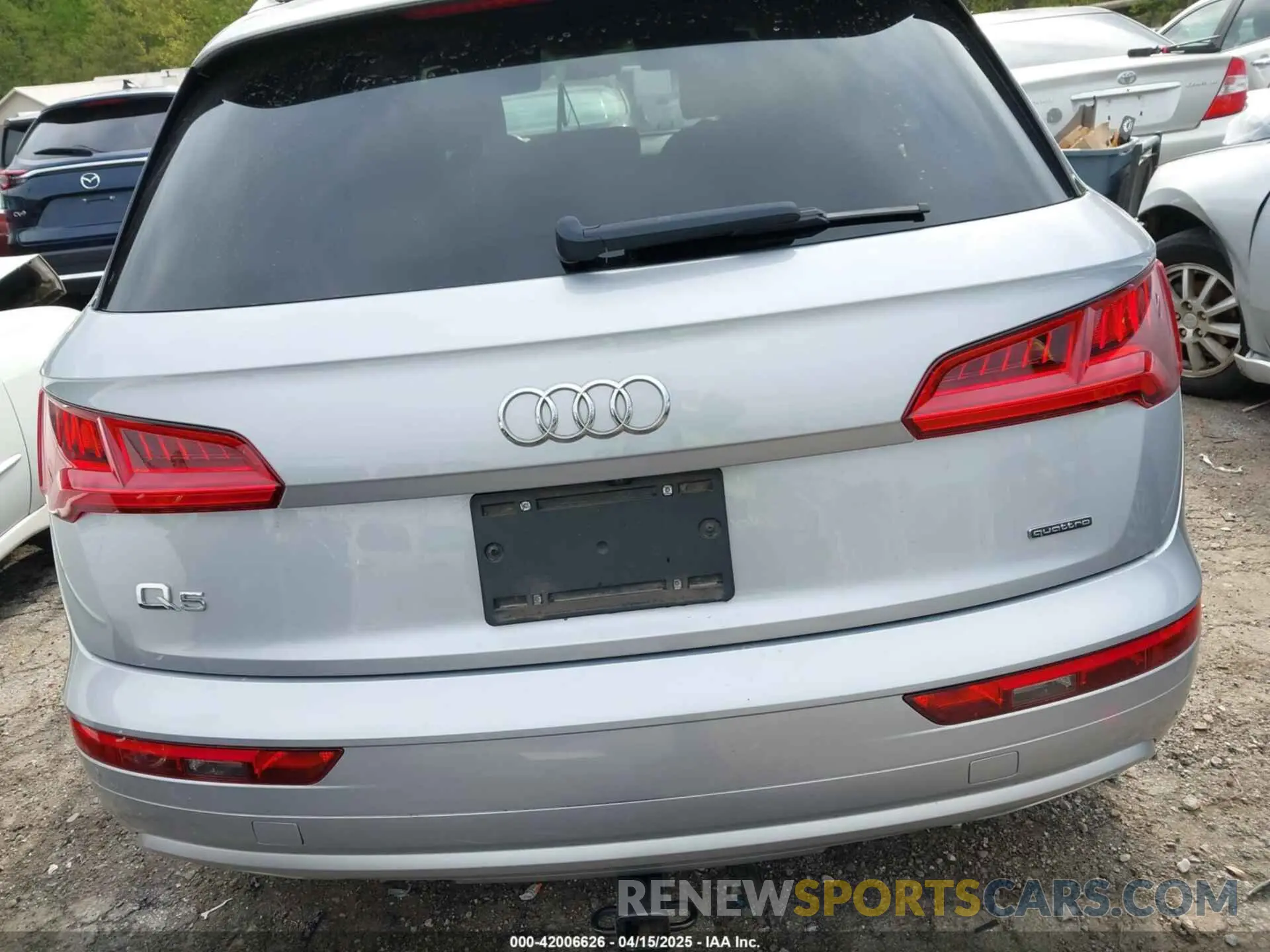 17 fotografías del automóvil dañado WA1ANAFY7K2081072 AUDI Q5 2019