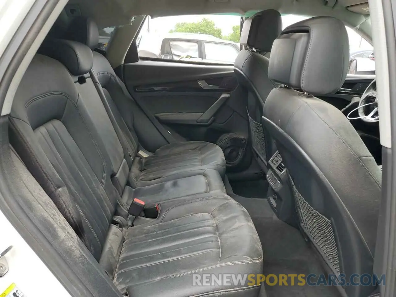 11 fotografías del automóvil dañado WA1ANAFY7K2125457 AUDI Q5 2019