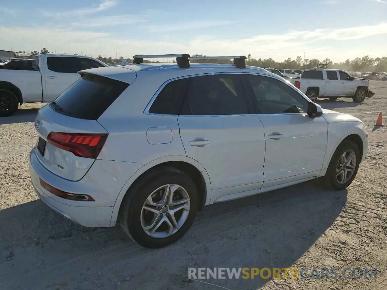 3 fotografías del automóvil dañado WA1ANAFY8K2118596 AUDI Q5 2019