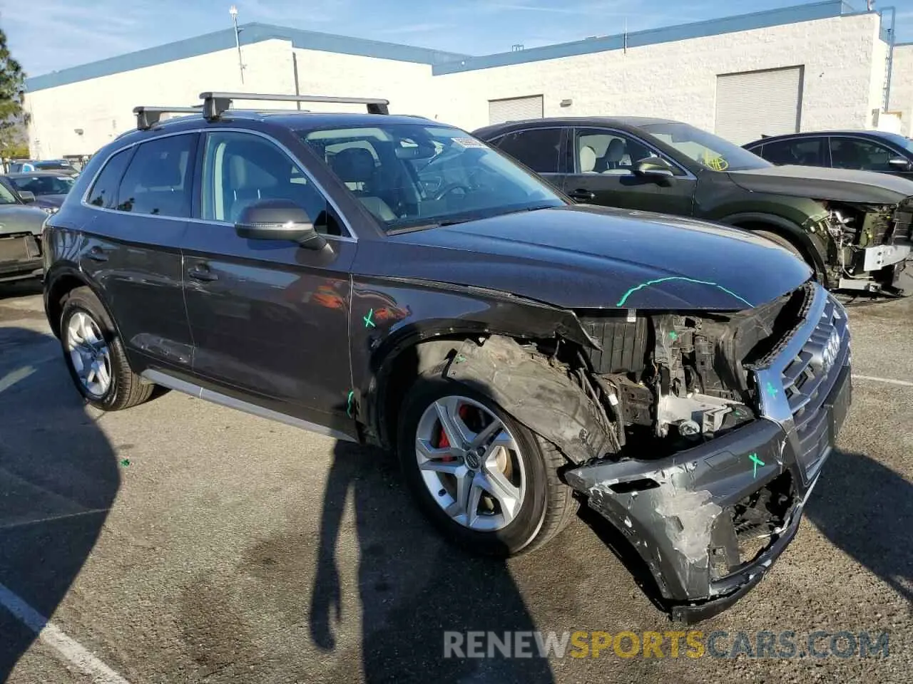 4 fotografías del automóvil dañado WA1ANAFY8K2132241 AUDI Q5 2019