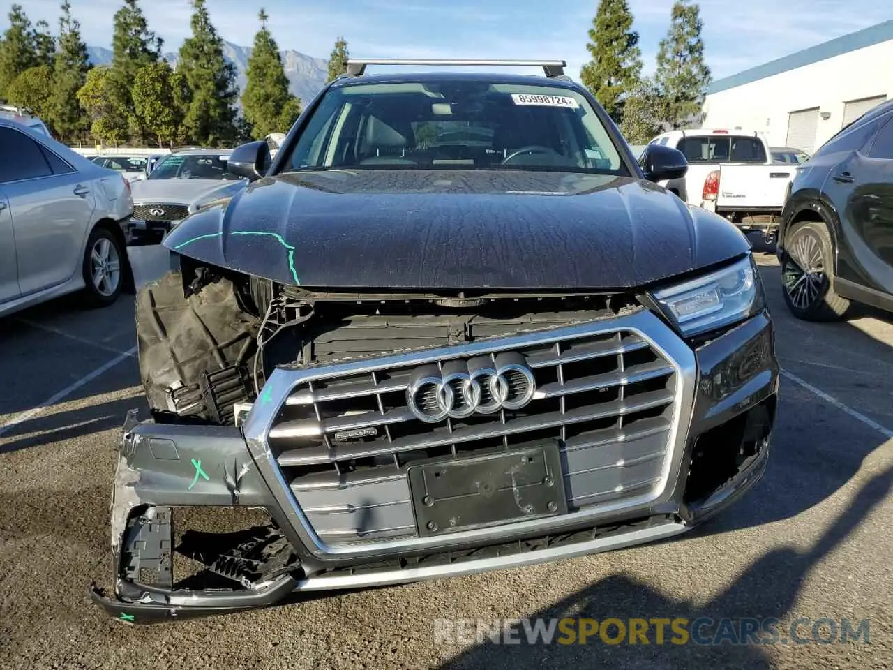 5 fotografías del automóvil dañado WA1ANAFY8K2132241 AUDI Q5 2019