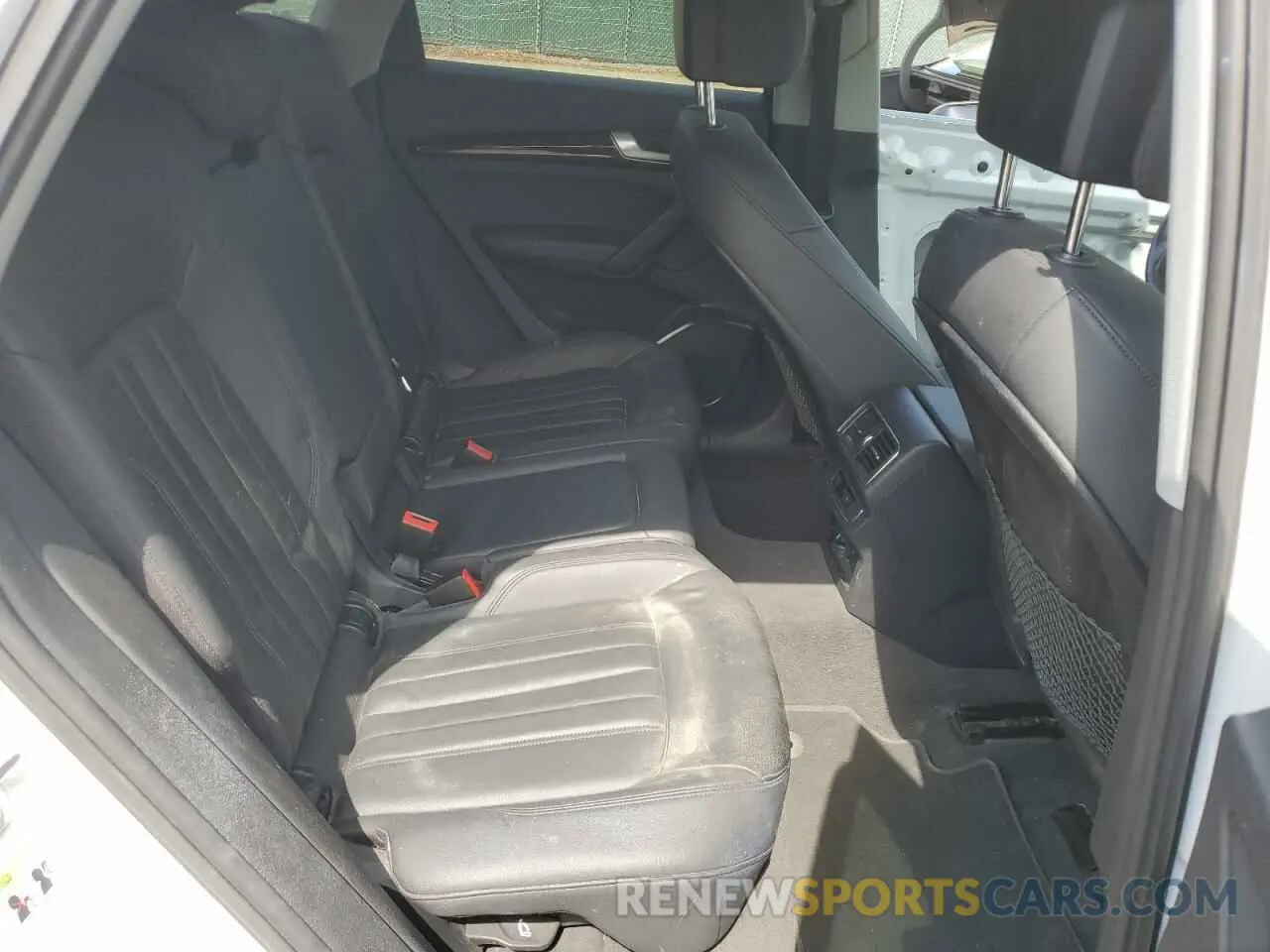 11 fotografías del automóvil dañado WA1ANAFY9K2127307 AUDI Q5 2019