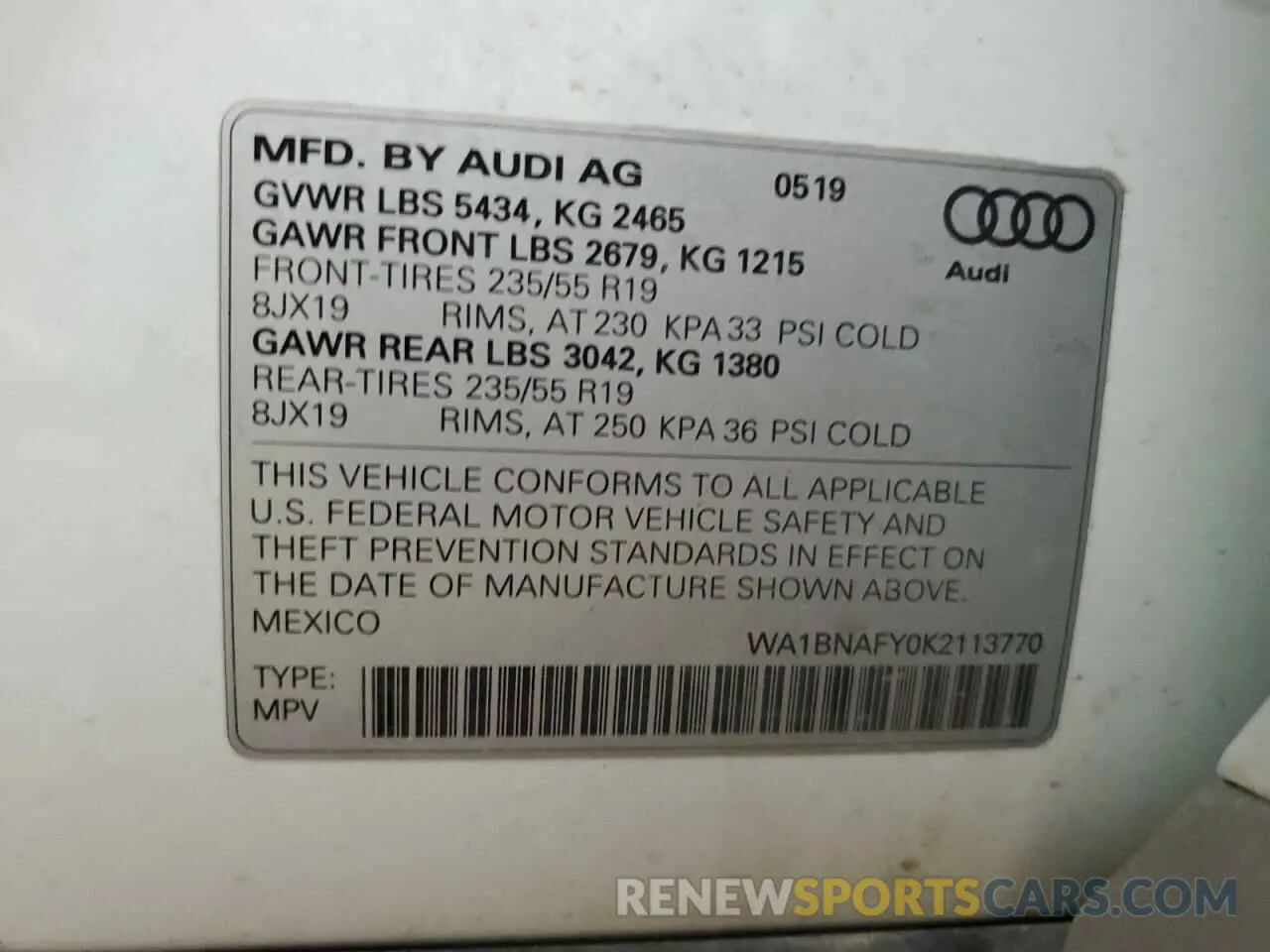 14 fotografías del automóvil dañado WA1BNAFY0K2113770 AUDI Q5 2019