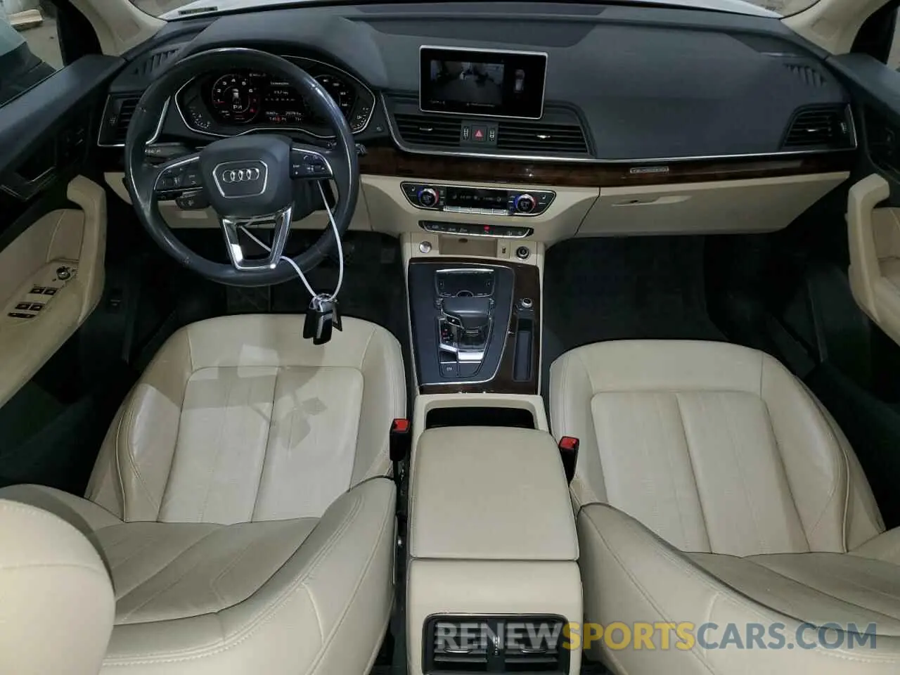 8 fotografías del automóvil dañado WA1BNAFY0K2113770 AUDI Q5 2019
