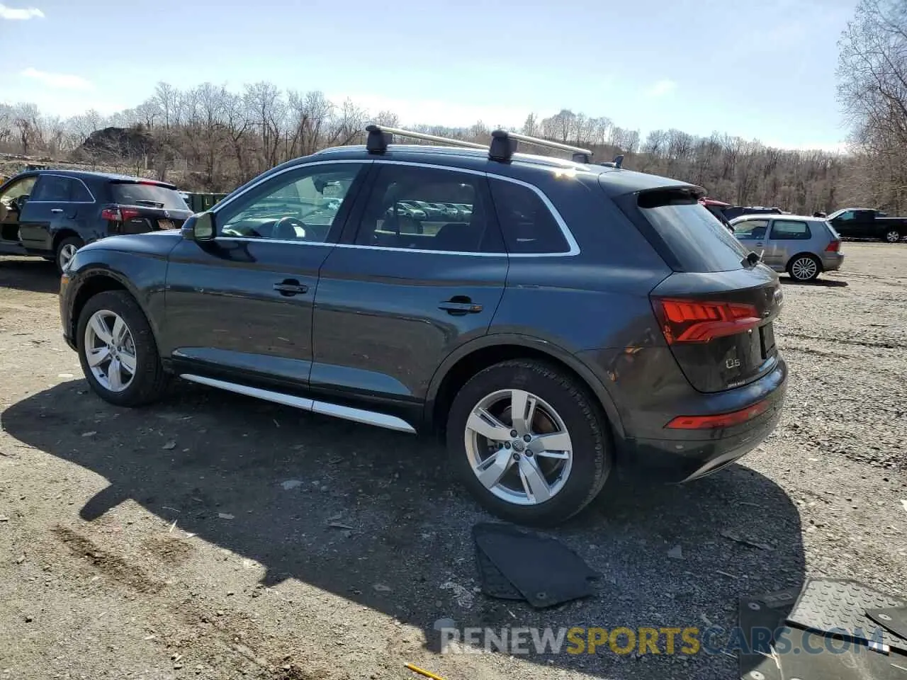2 fotografías del automóvil dañado WA1BNAFY0K2127944 AUDI Q5 2019