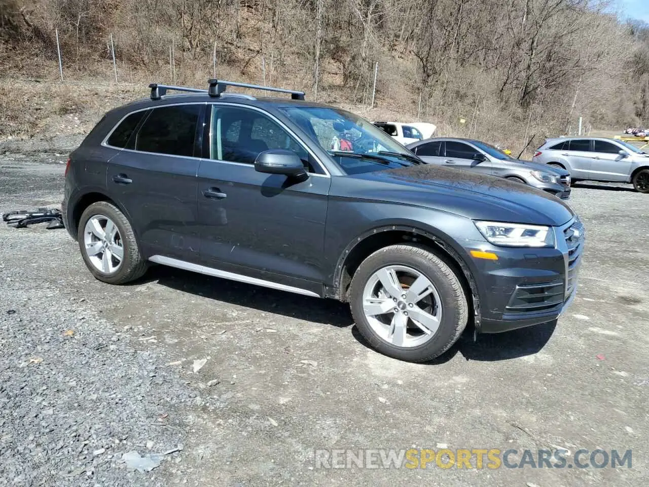 4 fotografías del automóvil dañado WA1BNAFY0K2127944 AUDI Q5 2019