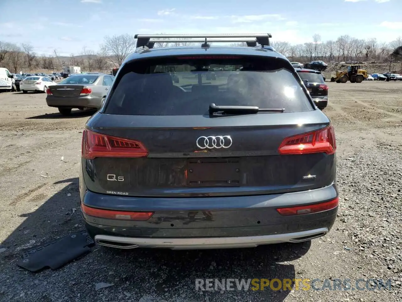 6 fotografías del automóvil dañado WA1BNAFY0K2127944 AUDI Q5 2019