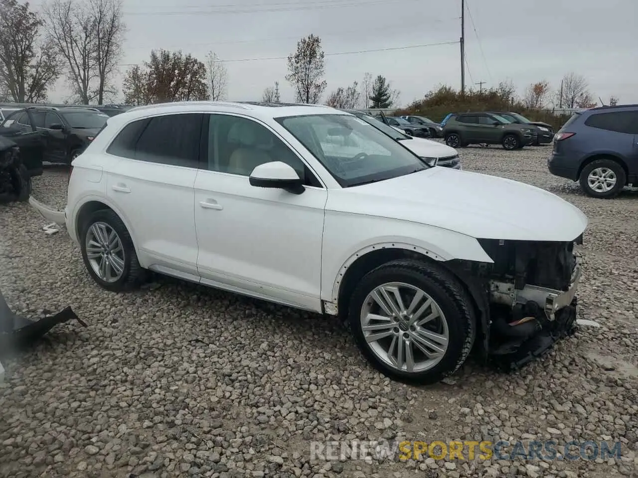 4 fotografías del automóvil dañado WA1BNAFY1K2044099 AUDI Q5 2019
